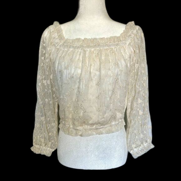 NWT EXPRESS Long Sleeve Lace Gathered Hem Crop Top Women's Size S - Picture 1 of 8